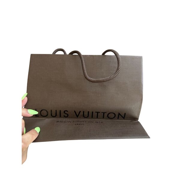 LOUIS VUITTON Lot of 10 Shopping Paper Bags - Picture 2 of 9